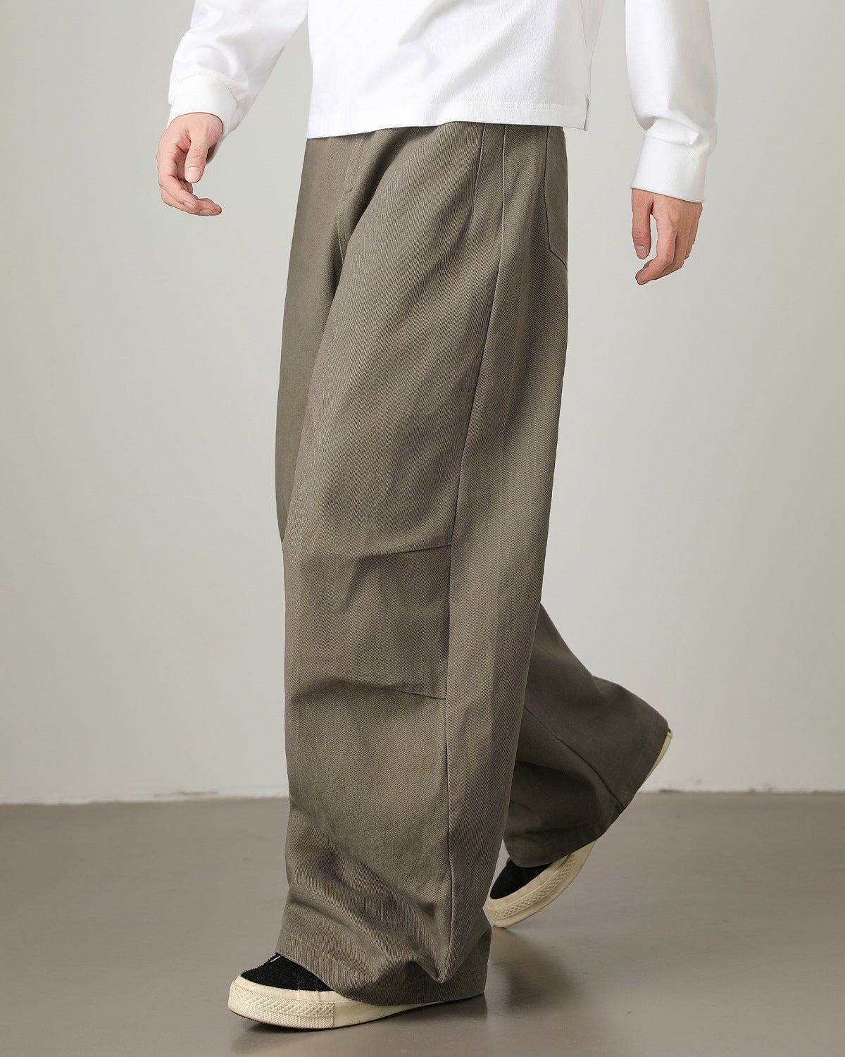 Wide-Leg Utility Trousers